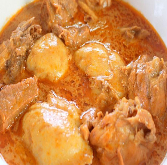 Fufu-with-groundnut-soup